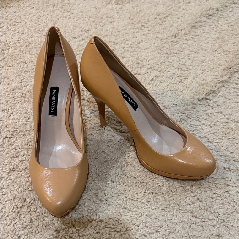 Nine West Women's Beige Heels